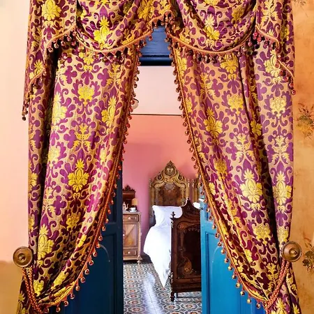 Palazzo Previtera Πανσιόν