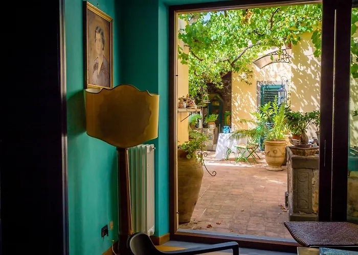 Palazzo Previtera & Restaurant Casa de hóspedes 3*